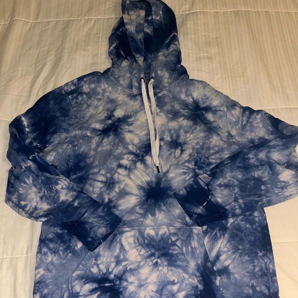 Blue and white tie dye hoodie large